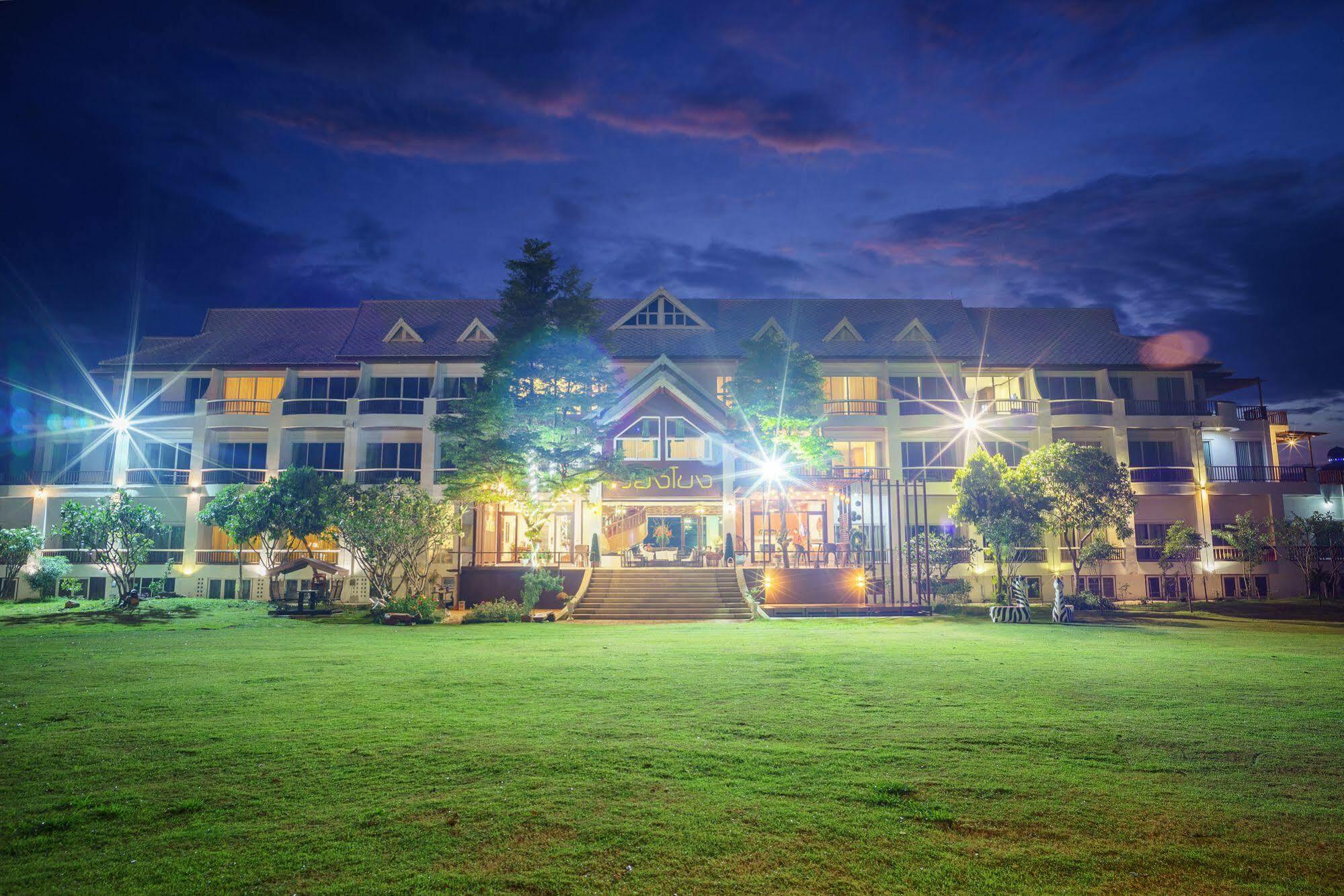Vieng Khong Hotel Mukdahan Exterior photo
