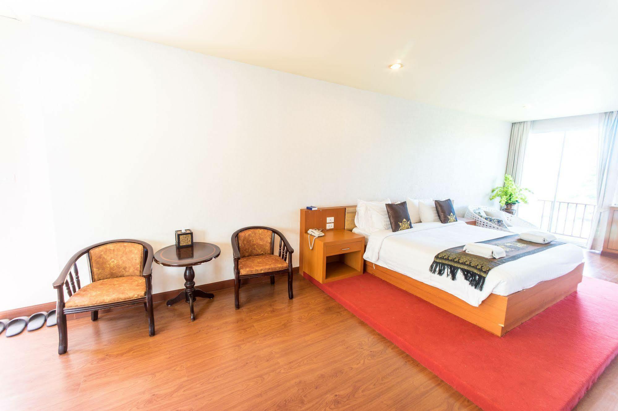 Vieng Khong Hotel Mukdahan Exterior photo